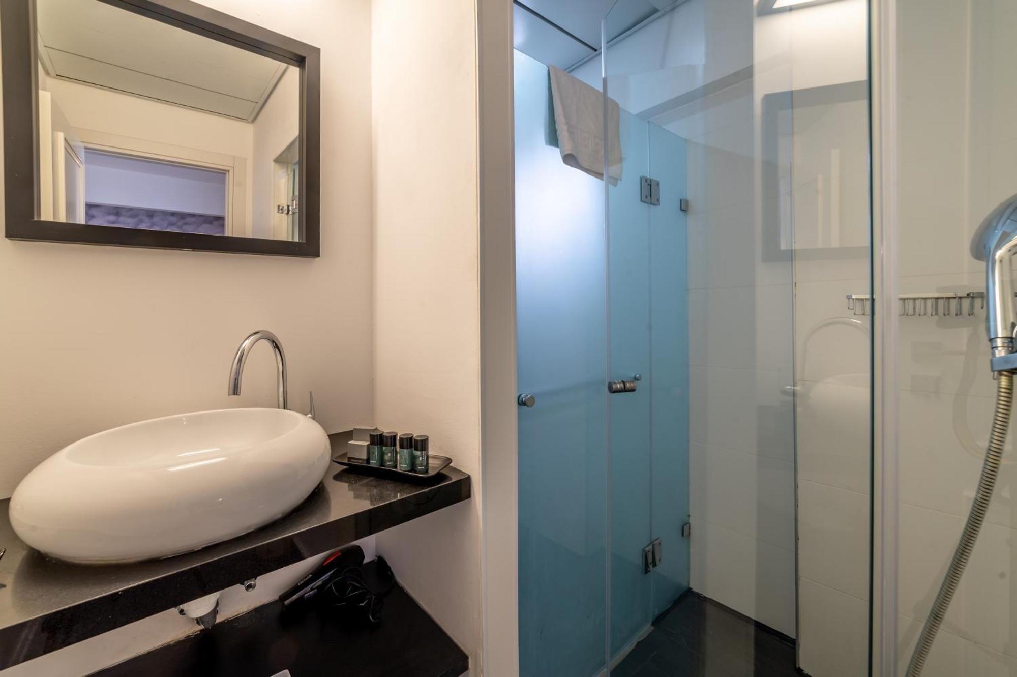 Dizengoff Avenue Boutique Hotel Tel Awiw Pokój zdjęcie